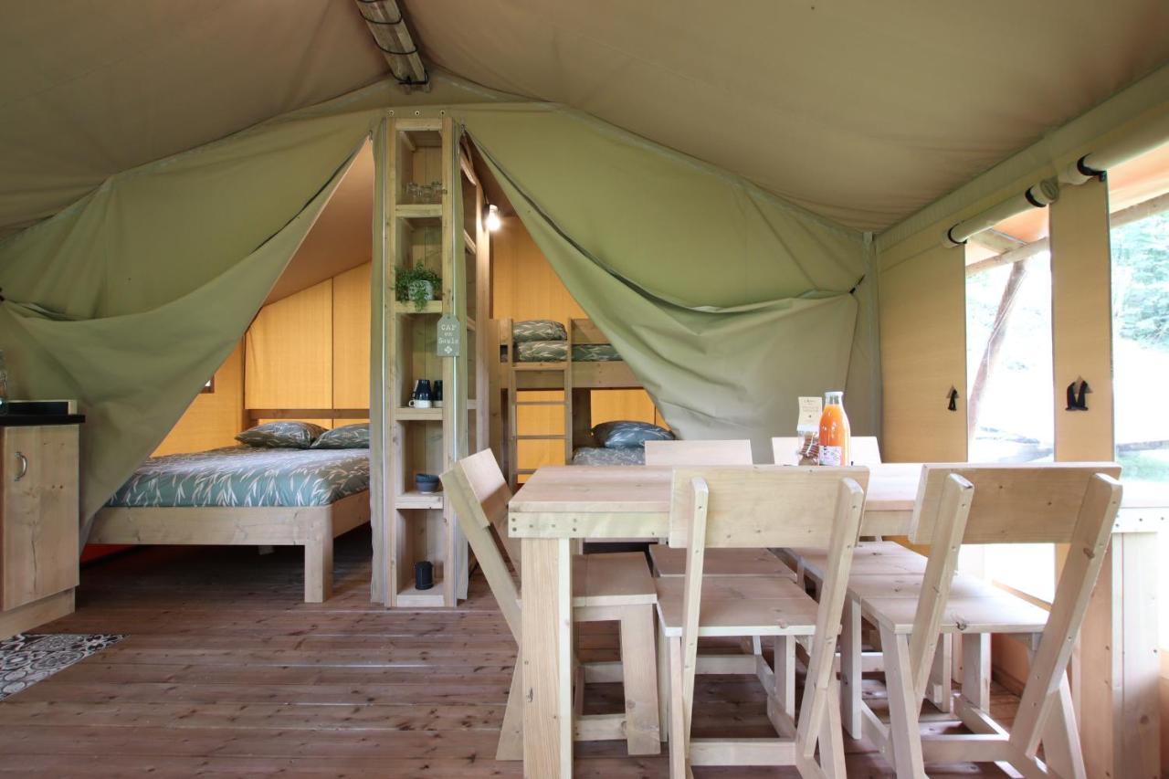 Tente Safari Lodge Ferme Carrique Tardets-Sorholus Exterior photo